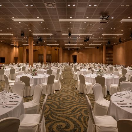 Doubletree By Hilton La Torre Golf Resort Roldán Екстериор снимка The Grand Ballroom