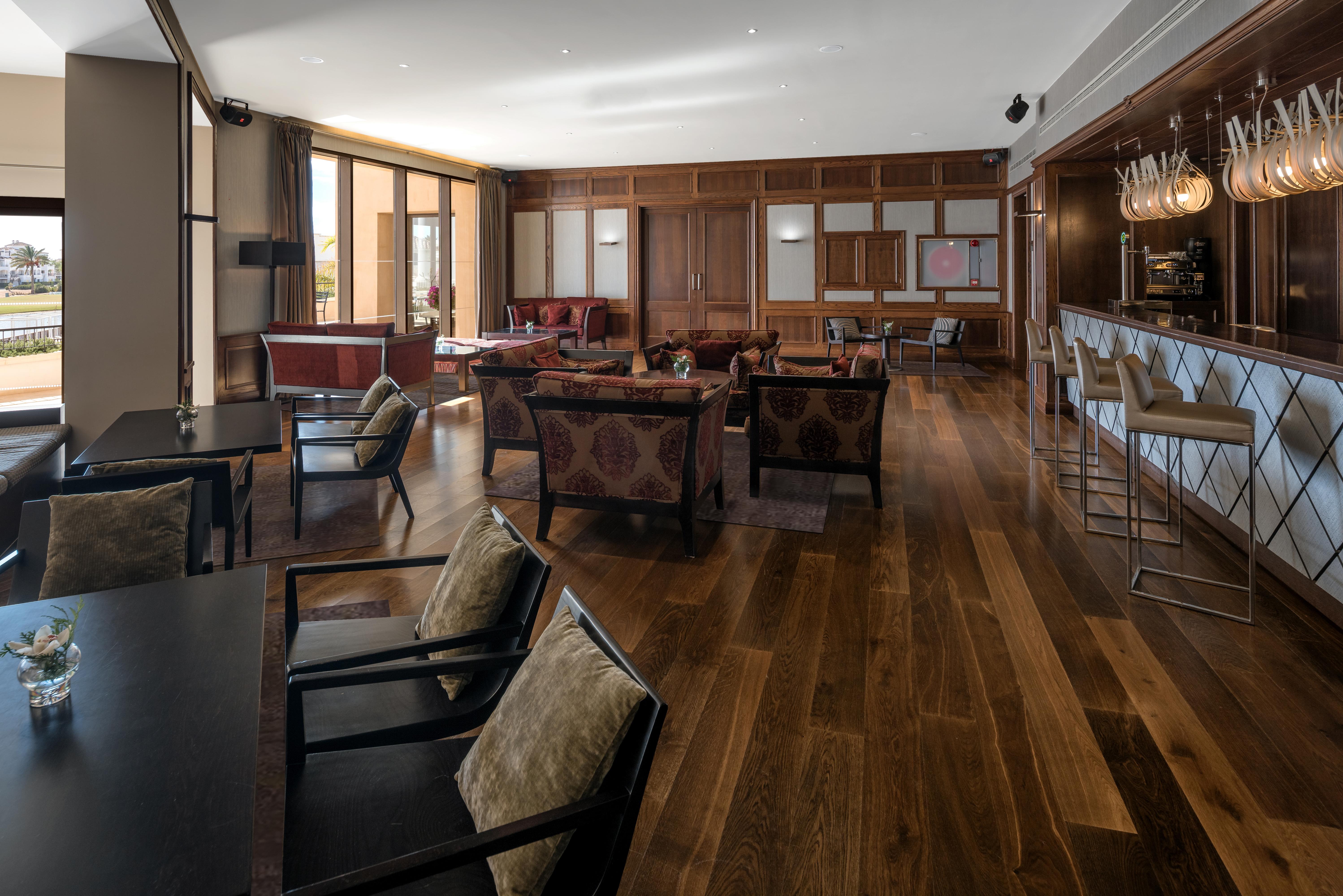 Doubletree By Hilton La Torre Golf Resort Roldán Екстериор снимка The Club at The Standard East Village